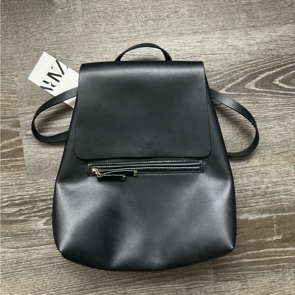 Small Black Zara backpack